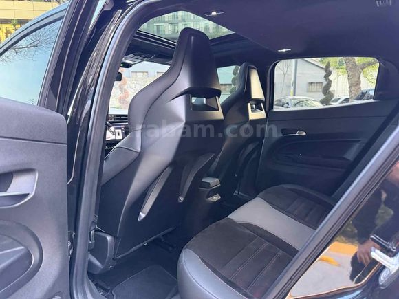 Sahibinden Alfa Romeo Junior Ibrida 1.2 speciale 2024 Model 