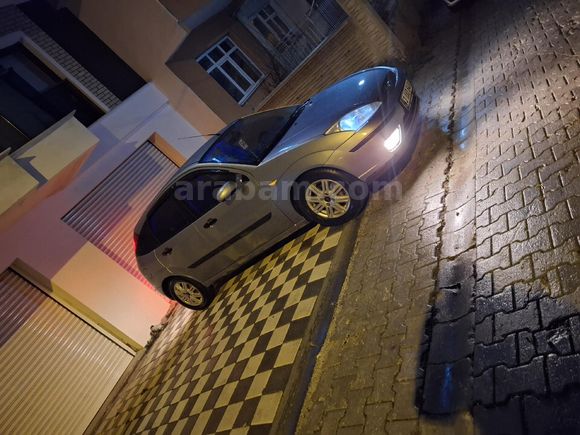 Sahibinden Ford Focus 1.6 Collection 2005 Model