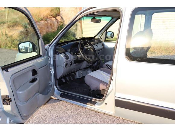 Sahibinden Renault Kangoo 1.5 dCi Expression 2005 Model