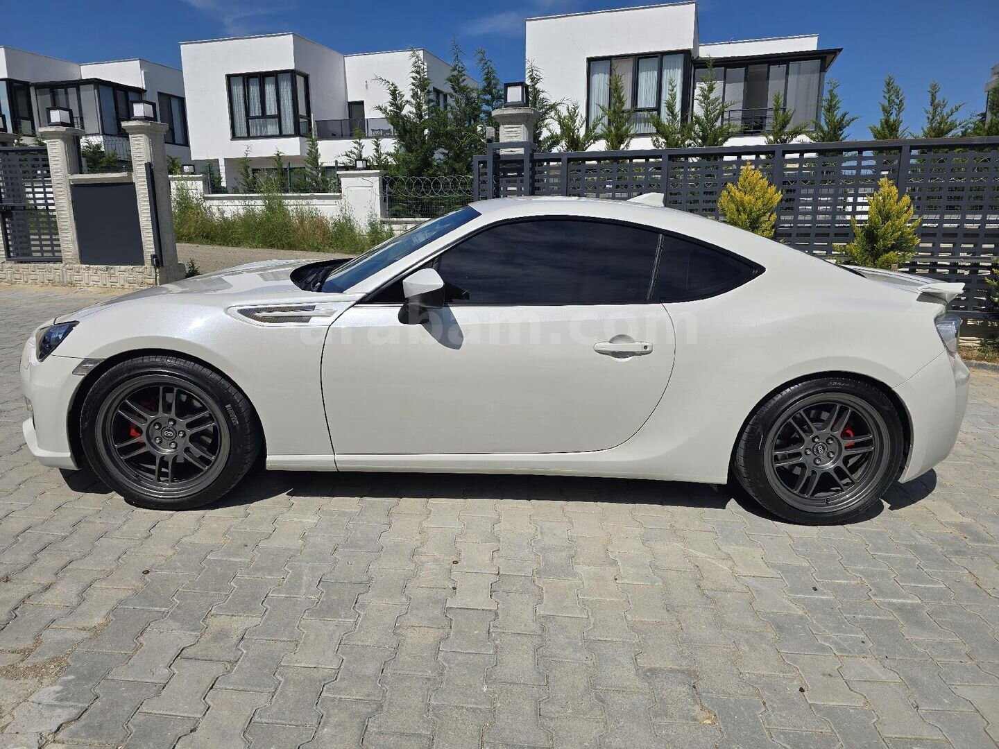 Sahibinden Subaru BRZ 2.0R Premium 2015 Model Tekirdağ 64.900 km Beyaz 6