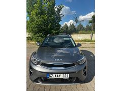 2024 KİA STONİC 1.0 T-GDI DCT BUSİNESS PLUS 24900 KMDE HATASIZ