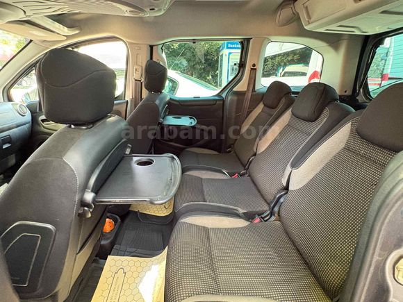 SARAY OTO’DAN 2017 MODEL PEUGEOT PARTNER ZENİTH 138.000KM 