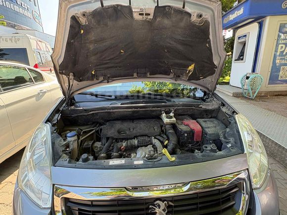 SARAY OTO’DAN 2017 MODEL PEUGEOT PARTNER ZENİTH 138.000KM 