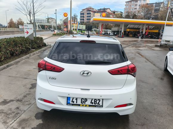 Sahibinden Hyundai i20 1.2 MPI Elite 2016 Model 