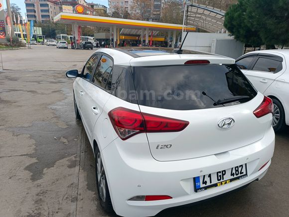 Sahibinden Hyundai i20 1.2 MPI Elite 2016 Model 