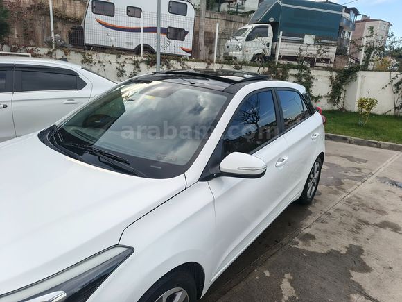 Sahibinden Hyundai i20 1.2 MPI Elite 2016 Model 