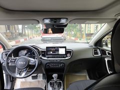 Sahibinden Kia XCeed 1.5 T-GDI Elegance 2025 Model