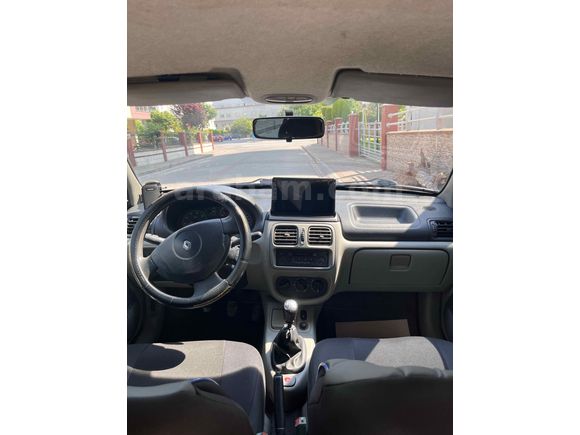 Sahibinden Renault Clio 1.4  Benzin&Lpg (Klimasız) 