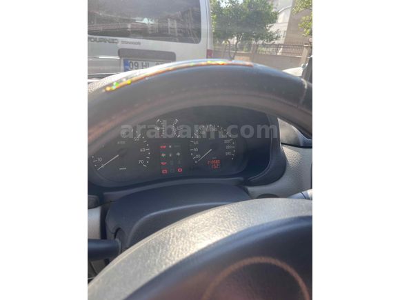 Sahibinden Renault Clio 1.4  Benzin&Lpg (Klimasız) 