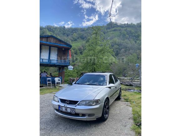 Sahibinden Opel Vectra 1.6 GL 1996 Model 