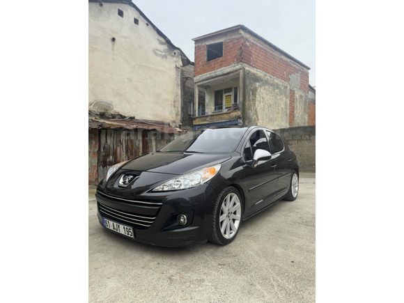 Sahibinden Peugeot 207 1.4 HDi Trendy 2010 Model 