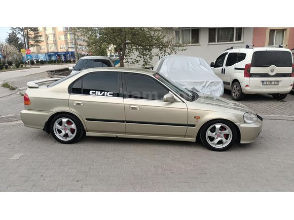 Sahibinden Honda Civic 1.4 i S 2000 Model