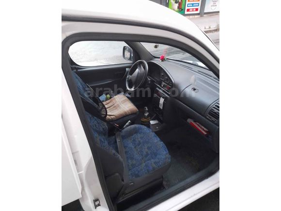 Sahibinden Peugeot Partner 1.9 D 2000 Model 