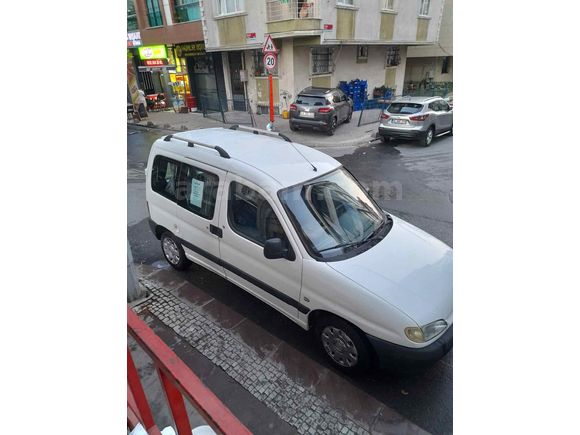 Sahibinden Peugeot Partner 1.9 D 2000 Model 