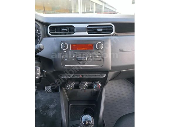 Sahibinden Dacia Duster 1.5 BlueDCI Essential 2023 Model