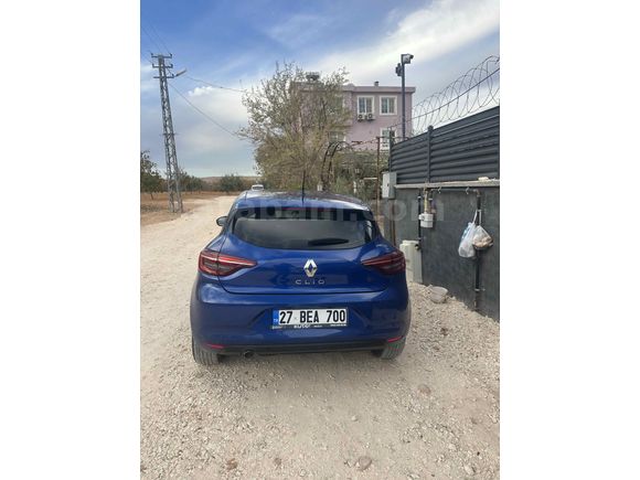 Sahibinden Renault Clio 1.0 TCe Touch 2023 Model 