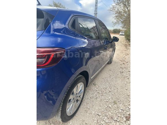 Sahibinden Renault Clio 1.0 TCe Touch 2023 Model 