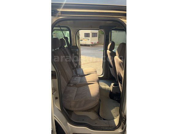 2. Sahibinden GEÇMİŞİ BELLİ, MASRAFSIZ, TEMİZ FORD CONNECT 90LIK
