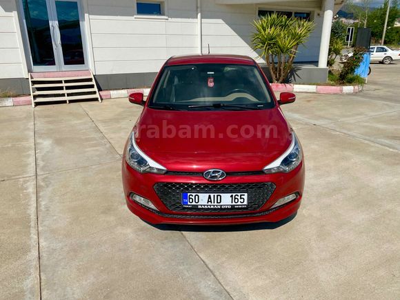Sahibinden Hyundai i20 1.2 MPI Style 2015 Model 