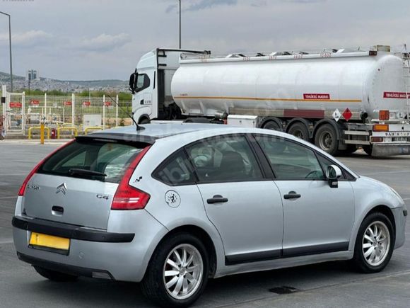 Sahibinden Citroen C4 1.4 SX 2009 Model  235.000 km Gri