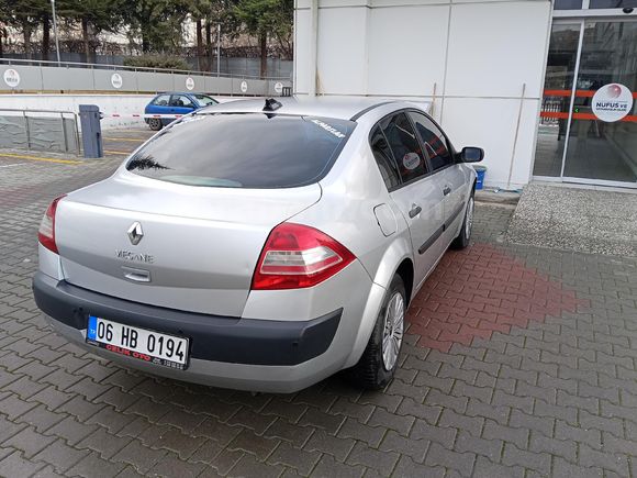 Sahibinden Renault Megane 1.6 Authentique 2009 Model  223.000 km Gri
