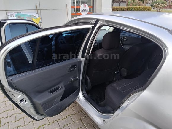 Sahibinden Renault Megane 1.6 Authentique 2009 Model  223.000 km Gri