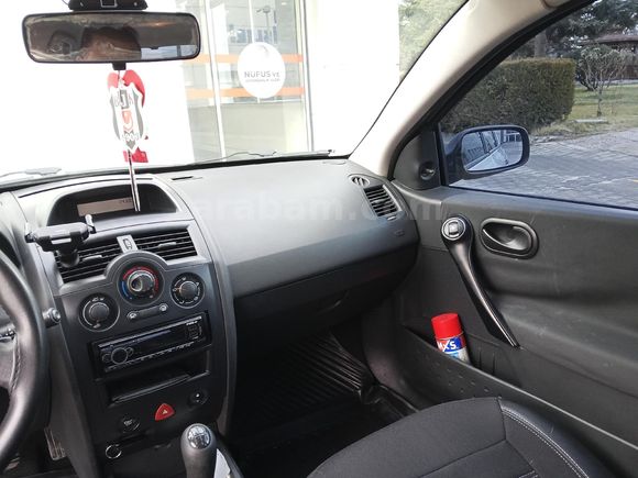 Sahibinden Renault Megane 1.6 Authentique 2009 Model  223.000 km Gri
