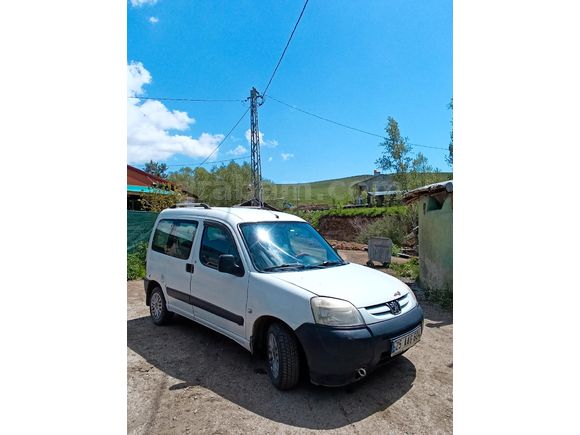 Sahibinden Peugeot Partner 1.9 D 2008 Model
