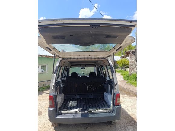 Sahibinden Peugeot Partner 1.9 D 2008 Model