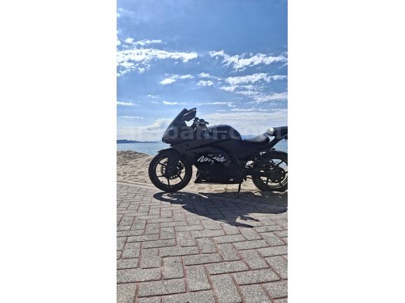 Sahibinden Kawasaki Ninja 250 R