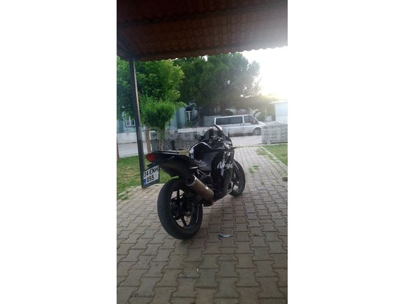 Sahibinden Kawasaki Ninja 250 R