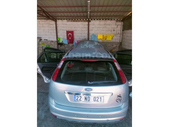 Sahibinden Ford Focus 1.6 Trend 2005 Model Mersin 201.079 km Gri (titanyum)