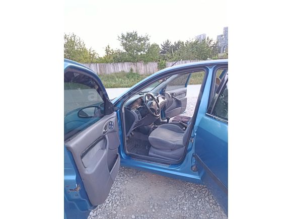 TEMİZ FORD FOCUS 1 GHİNA