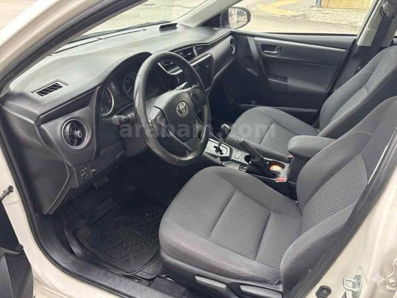 Sahibinden Toyota Corolla 1.4 D-4D Touch 2017 Model 