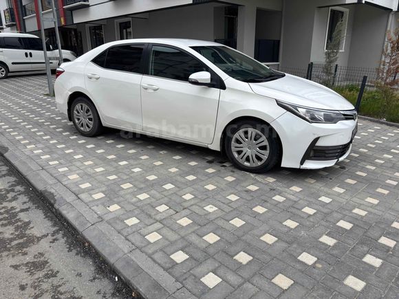 Sahibinden Toyota Corolla 1.4 D-4D Touch 2017 Model 