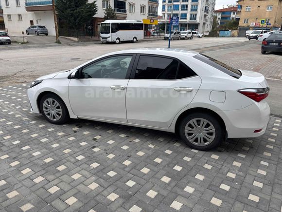 Sahibinden Toyota Corolla 1.4 D-4D Touch 2017 Model 
