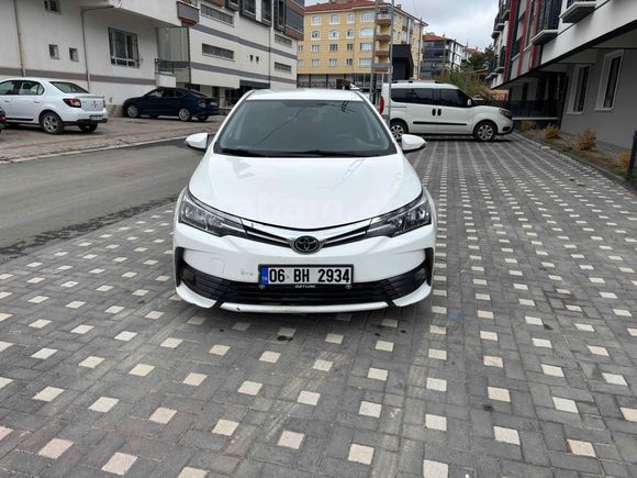 Sahibinden Toyota Corolla 1.4 D-4D Touch 2017 Model 