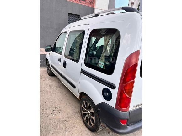 Sahibinden Renault Kangoo 1.4 RTE 2002 Model 