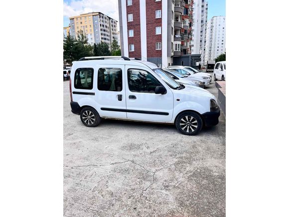 Sahibinden Renault Kangoo 1.4 RTE 2002 Model 
