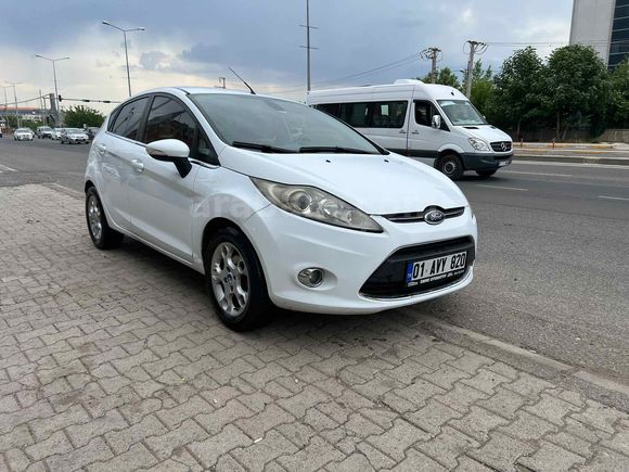 Sahibinden Ford Fiesta 1.4 Titanium 2012 Model 
