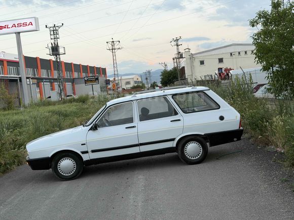 Galeriden Renault R 12 Toros 1997 Model Afyonkarahisar