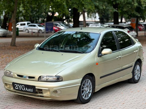 Sahibinden temiz aile aracı. Orjinal 150.000 de.