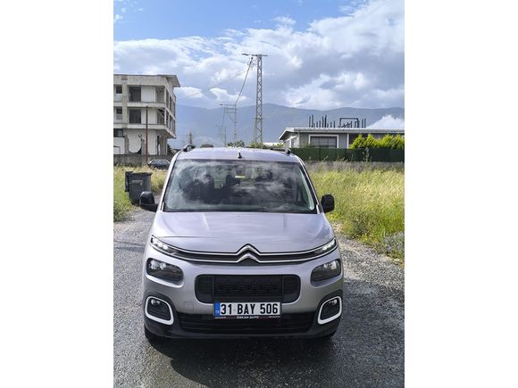 Sahibinden Citroen Berlingo 1.5 BlueHDI Feel Stil 2022 Model Hatay