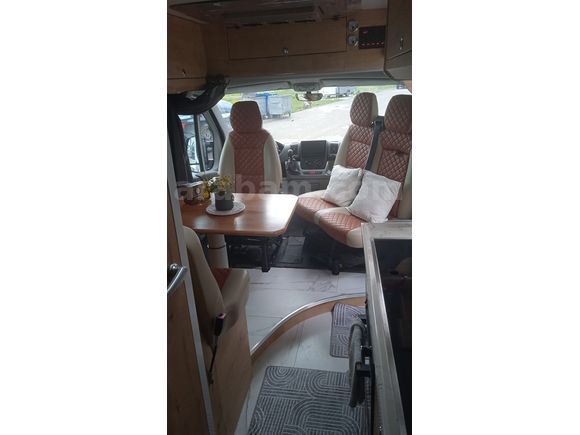 Öğretmenden bakımlı Motokaravan  