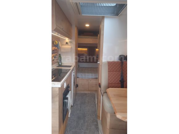 Öğretmenden bakımlı Motokaravan  