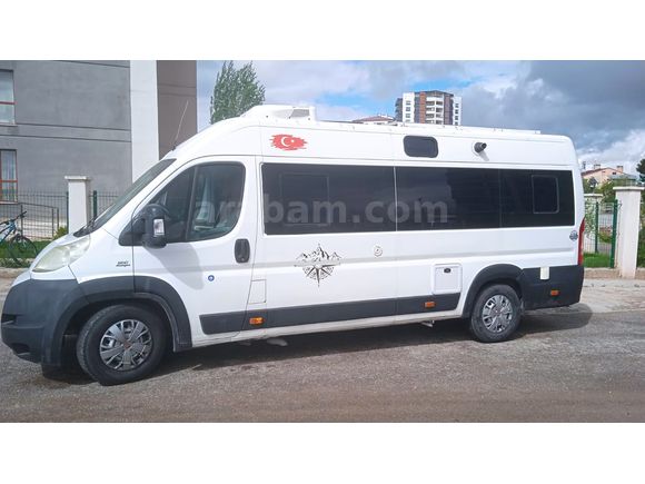Öğretmenden bakımlı Motokaravan  