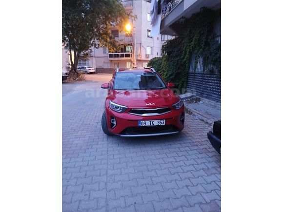 Sahibinden Kia Stonic 1.4 MPI Elegance 2022 Model