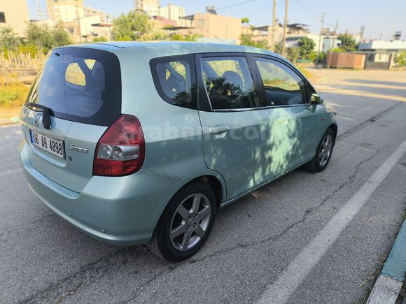 Sahibinden Honda Jazz 1.4 ES 2004 Model