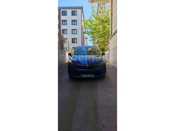 Sahibinden Renault Clio 1.0 TCe Evolution 2024 Model Lacivert