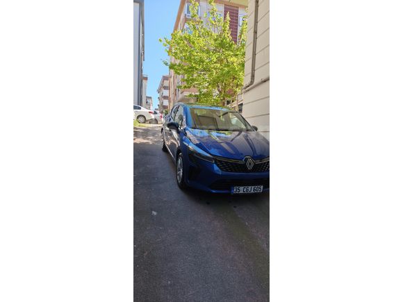 Sahibinden Renault Clio 1.0 TCe Evolution 2024 Model Lacivert